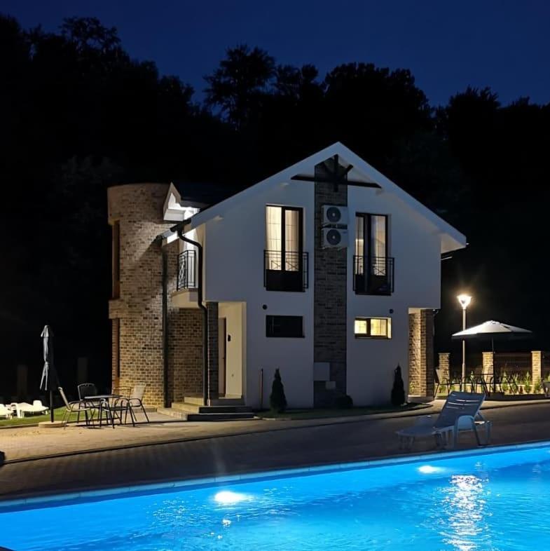 Aparthotel Crown House Vrnjačka Banja Exteriér fotografie