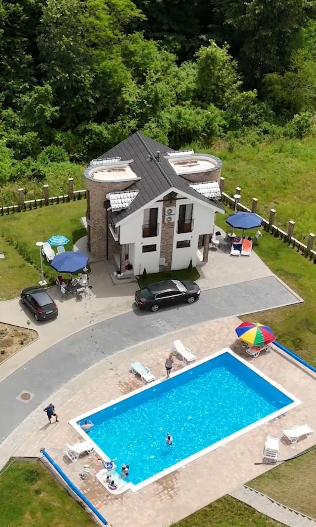 Aparthotel Crown House Vrnjačka Banja Exteriér fotografie